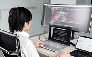 漳州 ,php声明和调用变量的符号是什么？